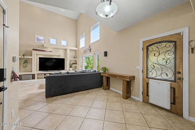 7588 W KERRY Lane, Glendale, AZ 85308