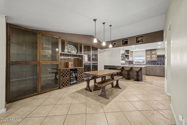 7588 W KERRY Lane, Glendale, AZ 85308