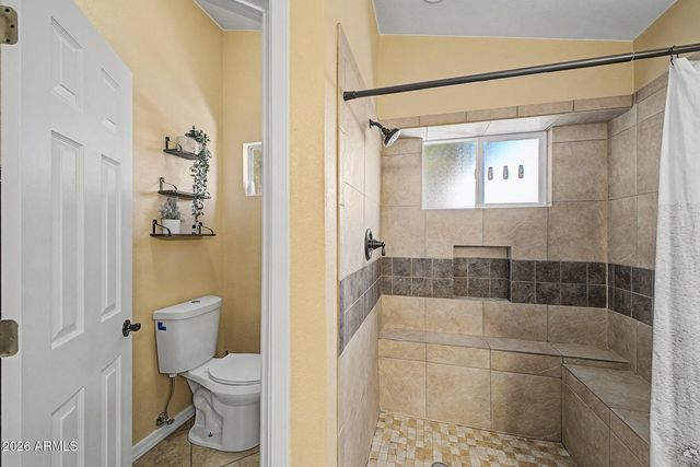 7588 W KERRY Lane, Glendale, AZ 85308