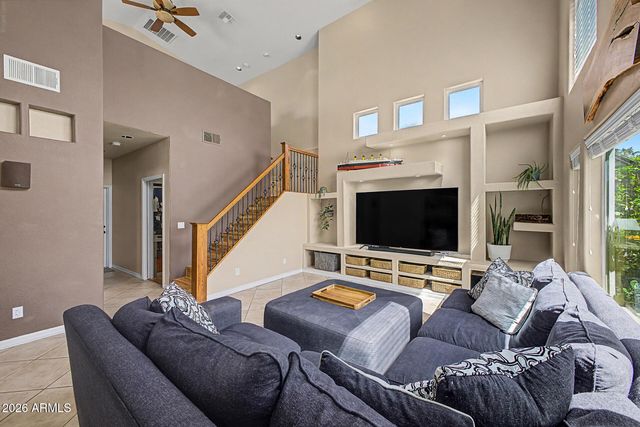 7588 W KERRY Lane, Glendale, AZ 85308
