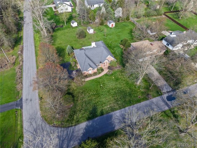 111 Dellwood Drive, Elma, NY 14059
