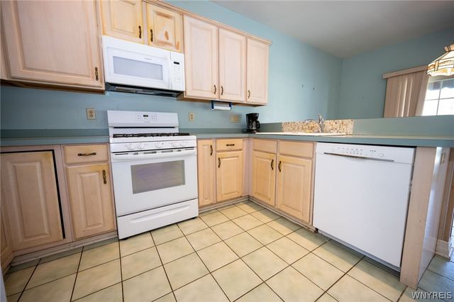 111 Dellwood Drive, Elma, NY 14059