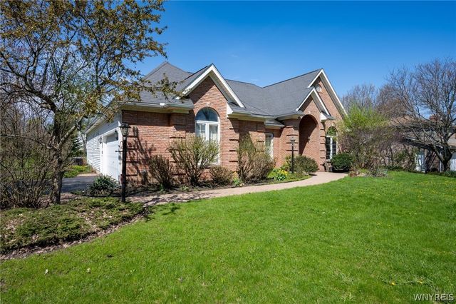 111 Dellwood Drive, Elma, NY 14059