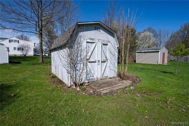 111 Dellwood Drive, Elma, NY 14059