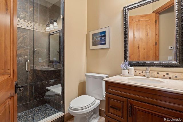 6020 S Race Court, Centennial, CO 80121