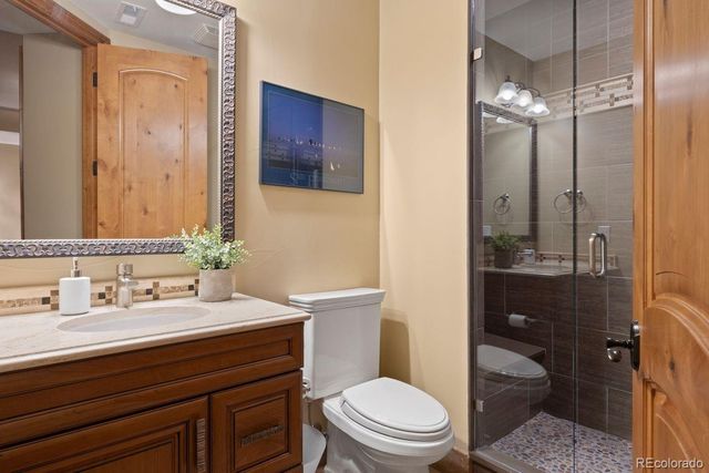 6020 S Race Court, Centennial, CO 80121