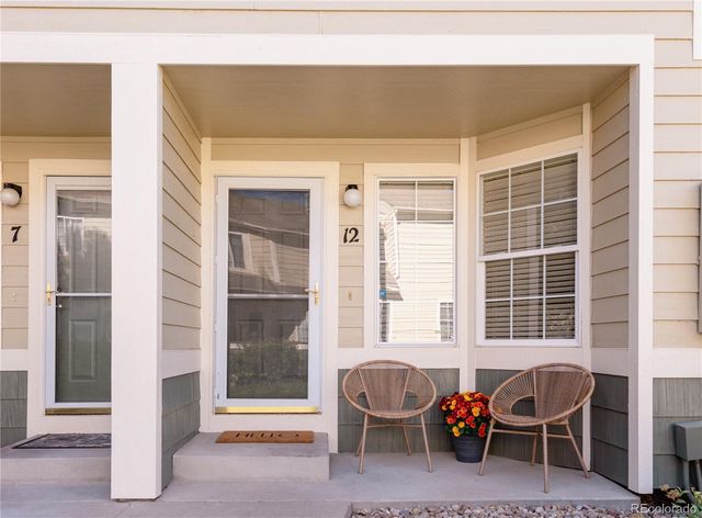930 Button Rock Drive B12, Longmont, CO 80504