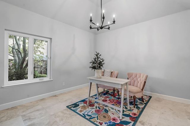 294 W Canadian Avenue, Fresno, CA 93711