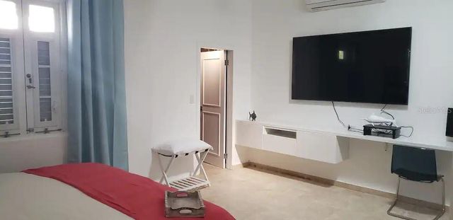 11 SANTA ANA STREET, San Juan, PR 00911