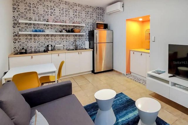 11 SANTA ANA STREET, San Juan, PR 00911