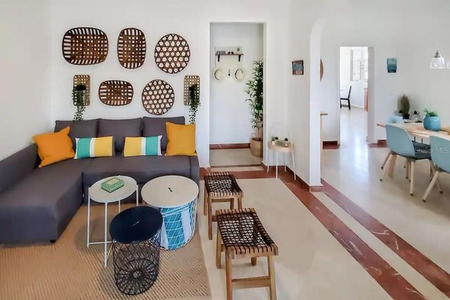 11 SANTA ANA STREET, San Juan, PR 00911