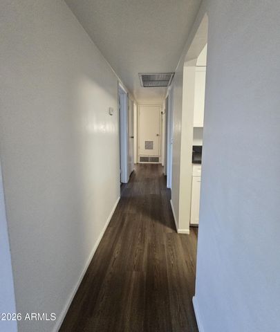 220 E MARILYN Avenue, Mesa, AZ 85210