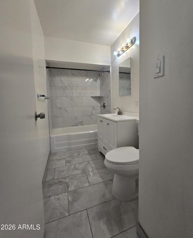 220 E MARILYN Avenue, Mesa, AZ 85210