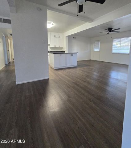 220 E MARILYN Avenue, Mesa, AZ 85210