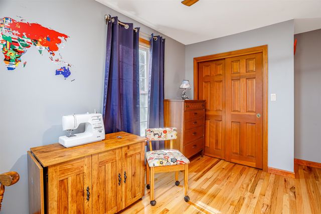 7 Robert Drive, Nashua, NH 03063