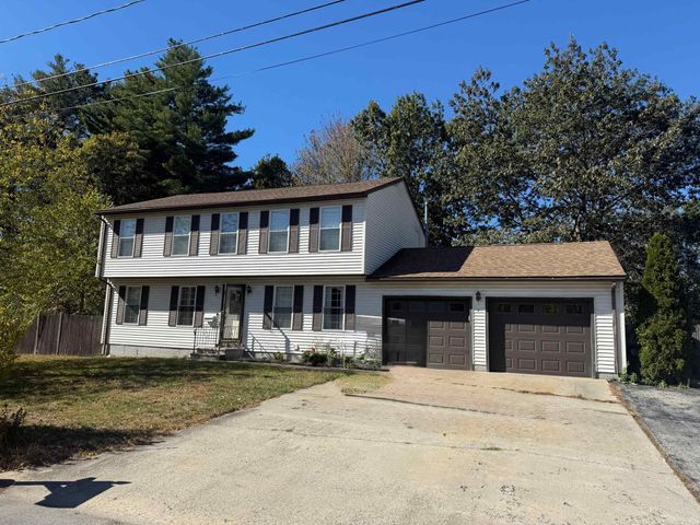 7 Robert Drive, Nashua, NH 03063