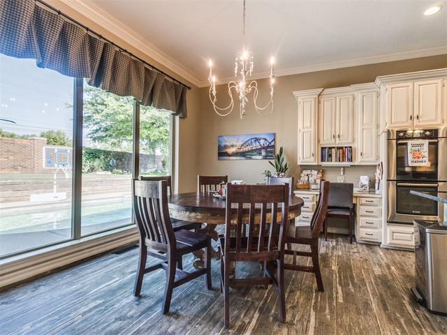 1429 Spring Creek Drive, Yukon, OK 73099