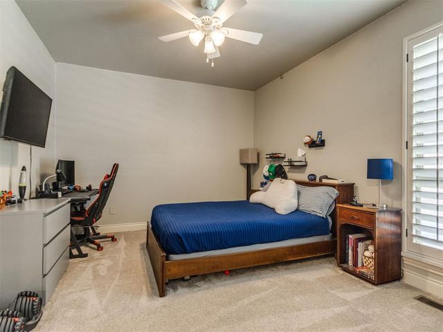 1429 Spring Creek Drive, Yukon, OK 73099