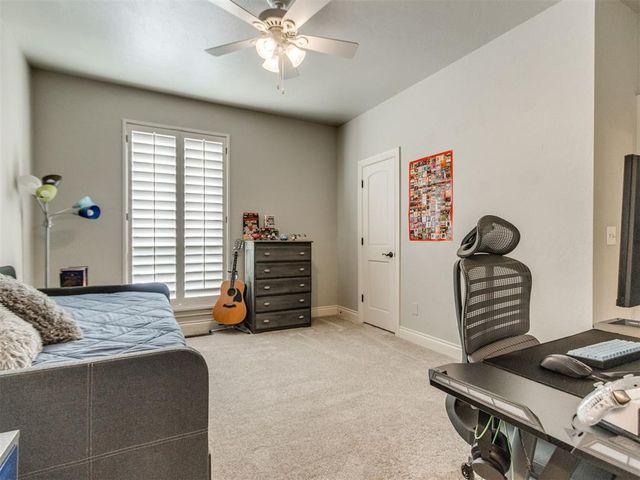 1429 Spring Creek Drive, Yukon, OK 73099