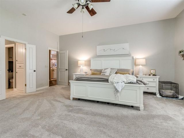 1429 Spring Creek Drive, Yukon, OK 73099