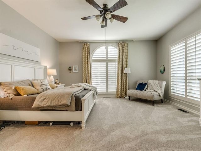 1429 Spring Creek Drive, Yukon, OK 73099