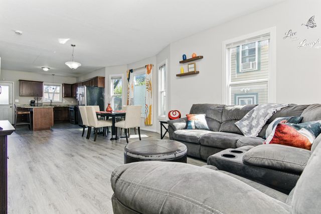 969 Carroll Avenue, Saint Paul, MN 55104