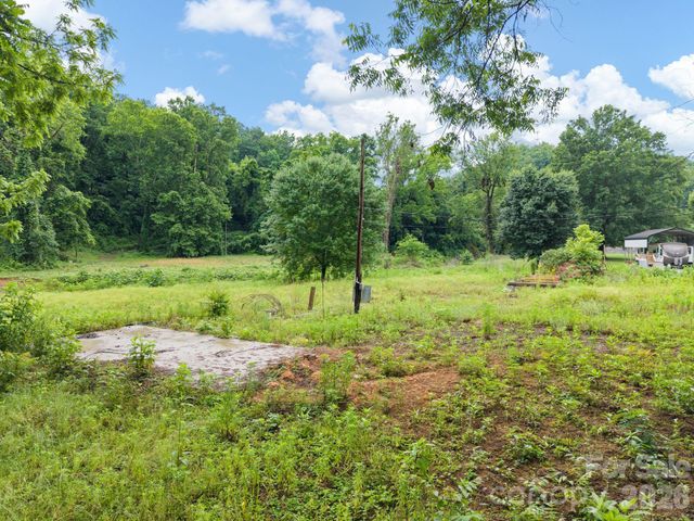 450 Orchard Street, Old Fort, NC 28762