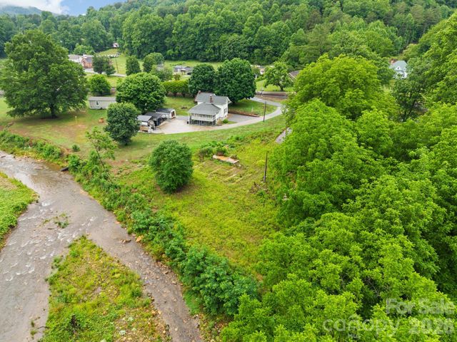 450 Orchard Street, Old Fort, NC 28762