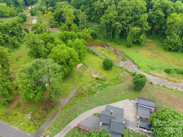 450 Orchard Street, Old Fort, NC 28762