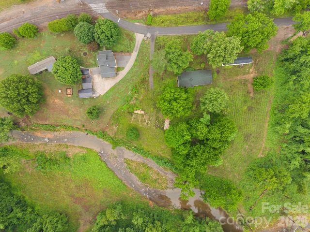 450 Orchard Street, Old Fort, NC 28762