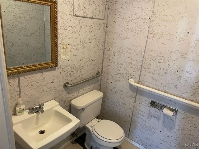 7049 State Route 12 Road, Martinsburg, NY 13367