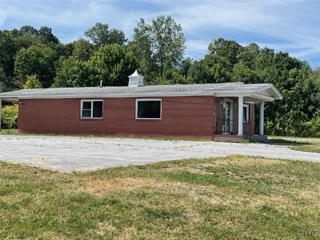 7049 State Route 12 Road, Martinsburg, NY 13367