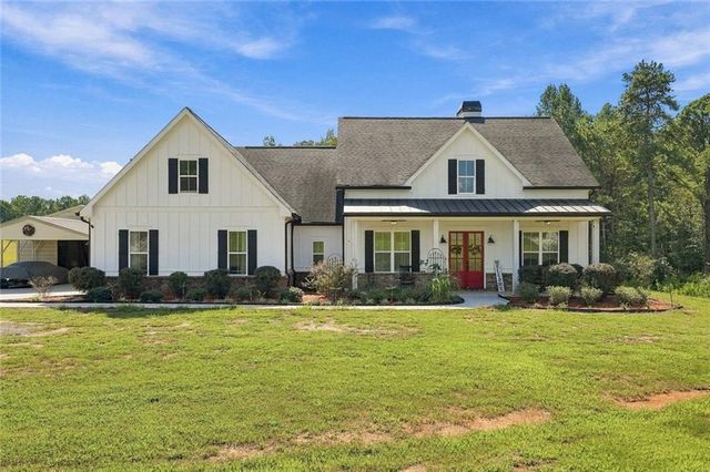 4498 Center Hill Church Road, Loganville, GA 30052