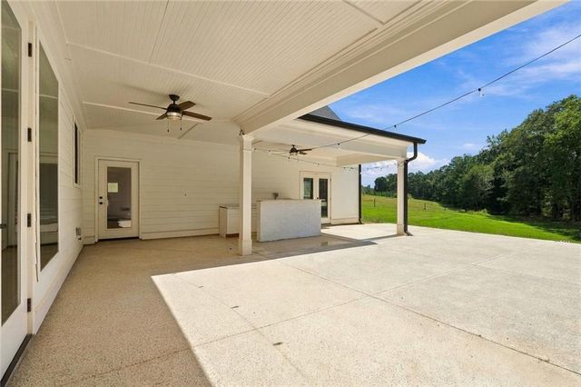 4498 Center Hill Church Road, Loganville, GA 30052