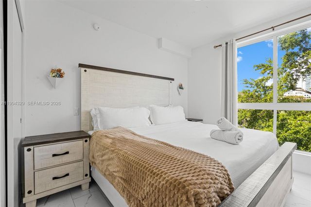 1850 Monroe Street 310, Hollywood, FL 33020