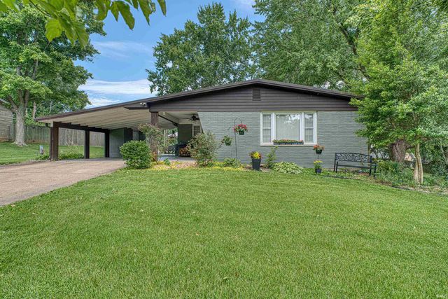 7717 Meadowview Drive, Evansville, IN 47710