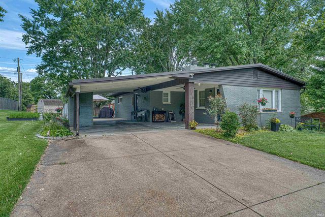 7717 Meadowview Drive, Evansville, IN 47710