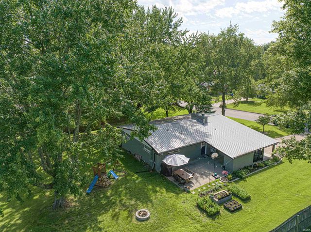 7717 Meadowview Drive, Evansville, IN 47710