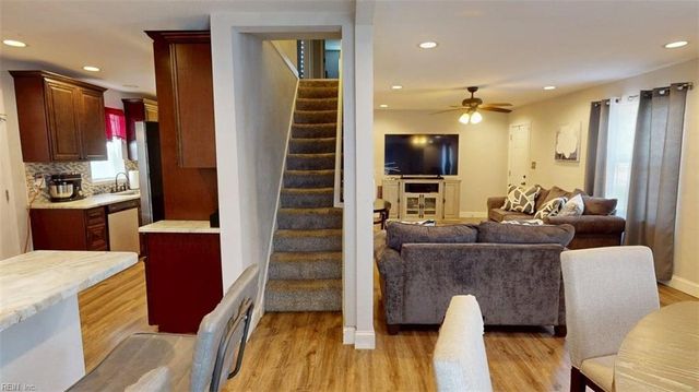 3841 Robin Hood RD, Norfolk, VA 23513