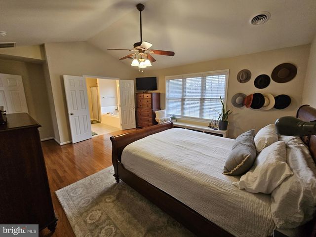 66 MASON LN, Martinsburg, WV 25404