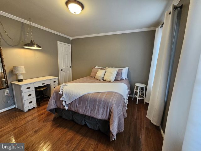 66 MASON LN, Martinsburg, WV 25404