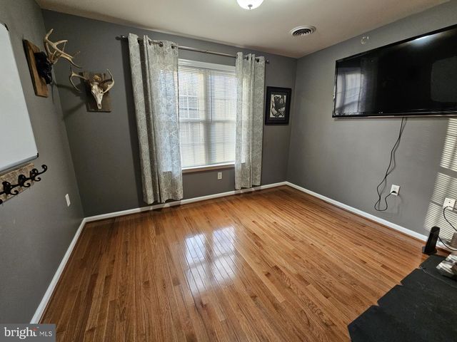 66 MASON LN, Martinsburg, WV 25404