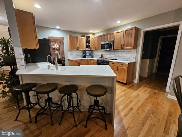 66 MASON LN, Martinsburg, WV 25404