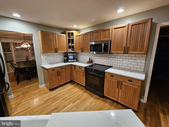 66 MASON LN, Martinsburg, WV 25404