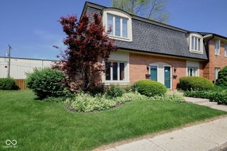 8502 Canterbury Square W, Indianapolis, IN 46260