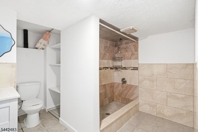 829 Allen St 4, Elizabeth City, NJ 07202