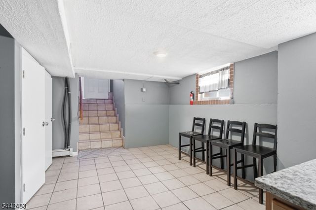 829 Allen St 4, Elizabeth City, NJ 07202