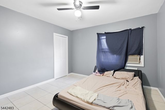 829 Allen St 4, Elizabeth City, NJ 07202