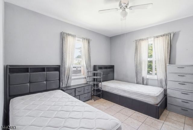 829 Allen St 4, Elizabeth City, NJ 07202