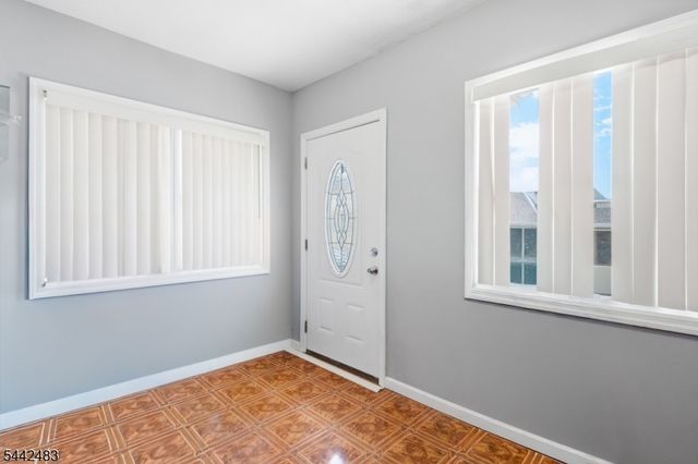 829 Allen St 4, Elizabeth City, NJ 07202
